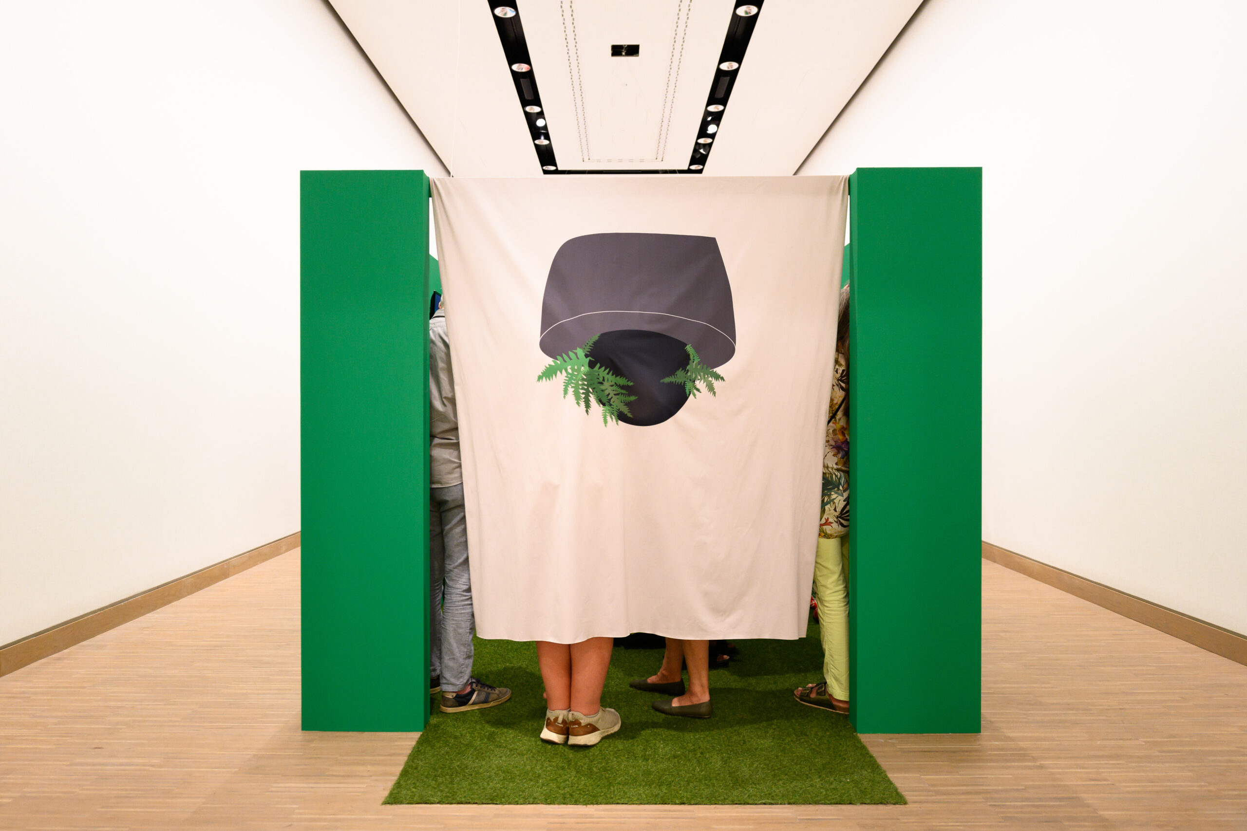 "IM GLASHAUS - nur eine kann gepflanzt werden", Künstlerhaus Wien, (c) eSeL.at - Joanna Pianka